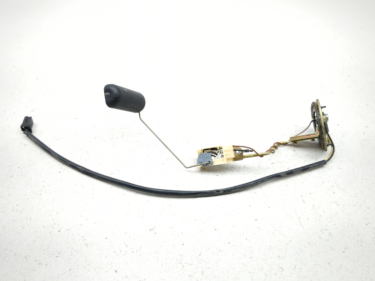 98-03 Harley Electra Glide FLHT Classic Gas Fuel Level Sending Unit 75040-02