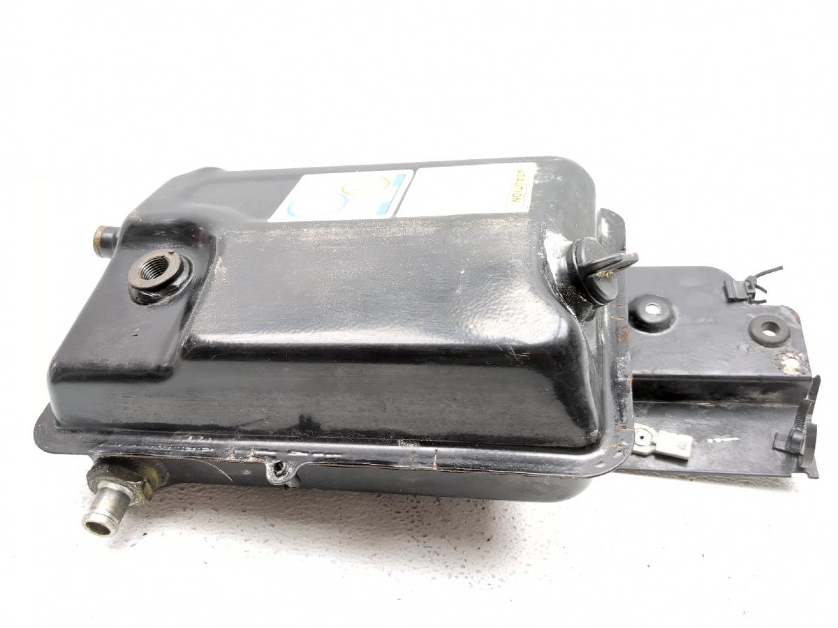 13-15 Can Am Spyder Roadster ST Oil Tank Reservoir