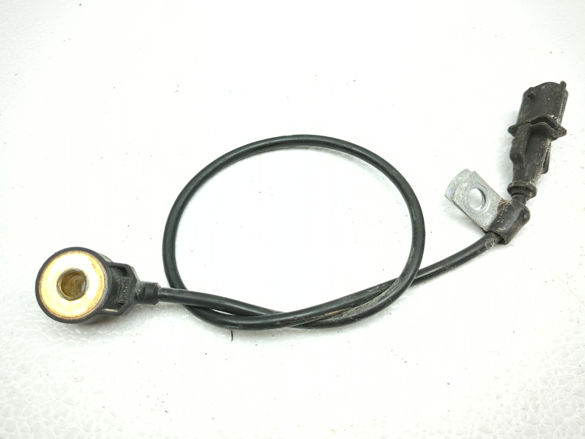13-15 Can Am Spyder Roadster ST Engine Motor Knock Sensor 0261231218 TRSH PL