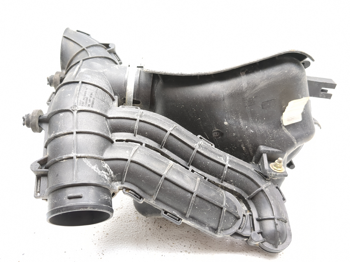 13-15 Can Am Spyder Roadster ST Intake Air Box Filter Cleaner 707800475