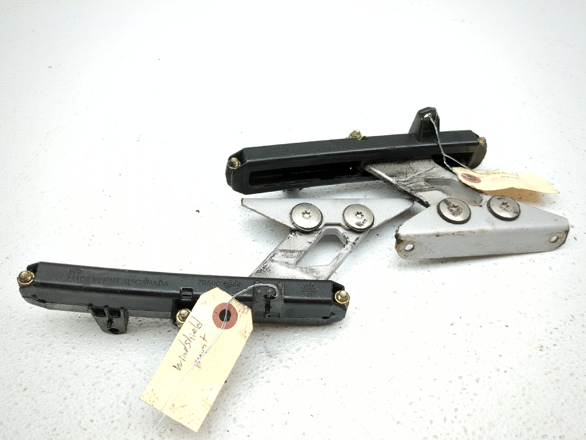 13-15 Can Am Spyder Roadster ST Windshield Mount Bracket Holders Set