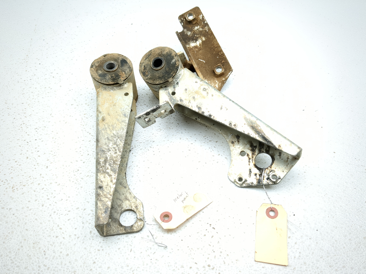 18-25 Kubota RTV XG850 Sidekick Engine Motor Mount Bracket