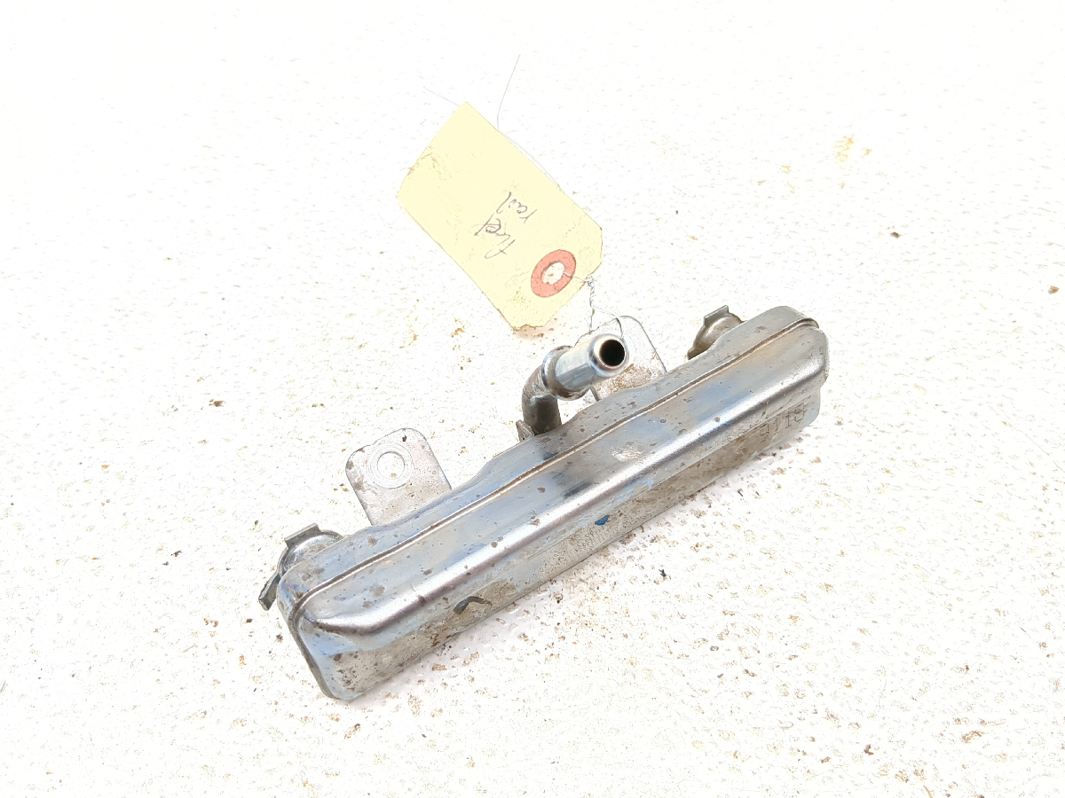 18-25 Kubota RTV XG850 Sidekick Gas Fuel Injector Rail E7153-11520