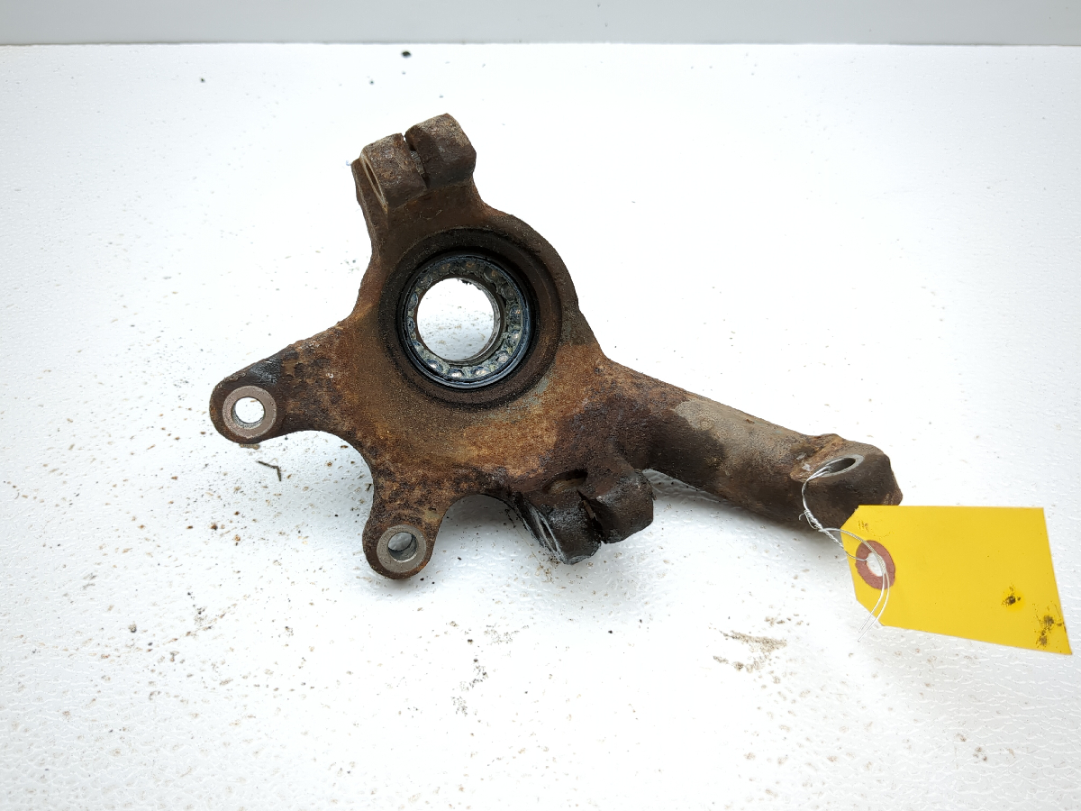 16 Arctic Cat Prowler 700 HDX Front Left Wheel Spindle Knuckle Carrier  0505-581 50465