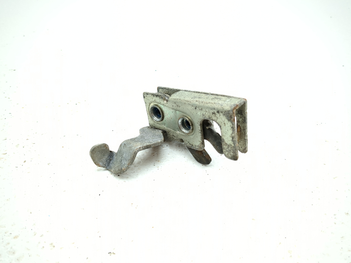 16 Arctic Cat Prowler 700 HDX Latch