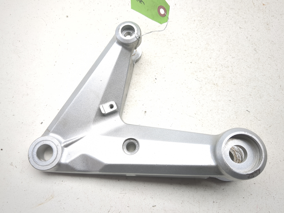08 09 Kawasaki Concours ZG1400 Rear Right Swingarm Axle Bracket