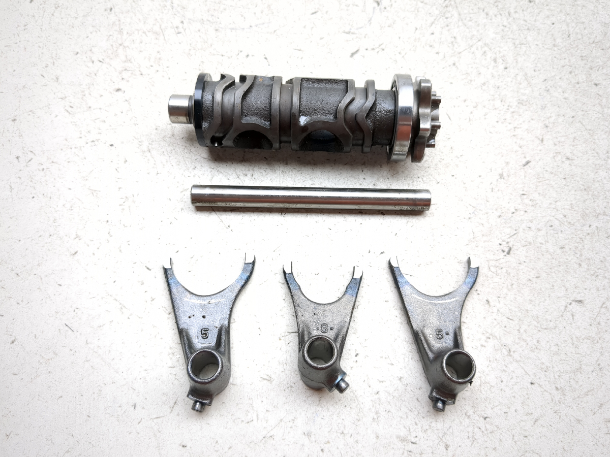 99-06 Kawasaki Vulcan 800 Drifter VN800E Transmission Shift Shifter Forks & Drum