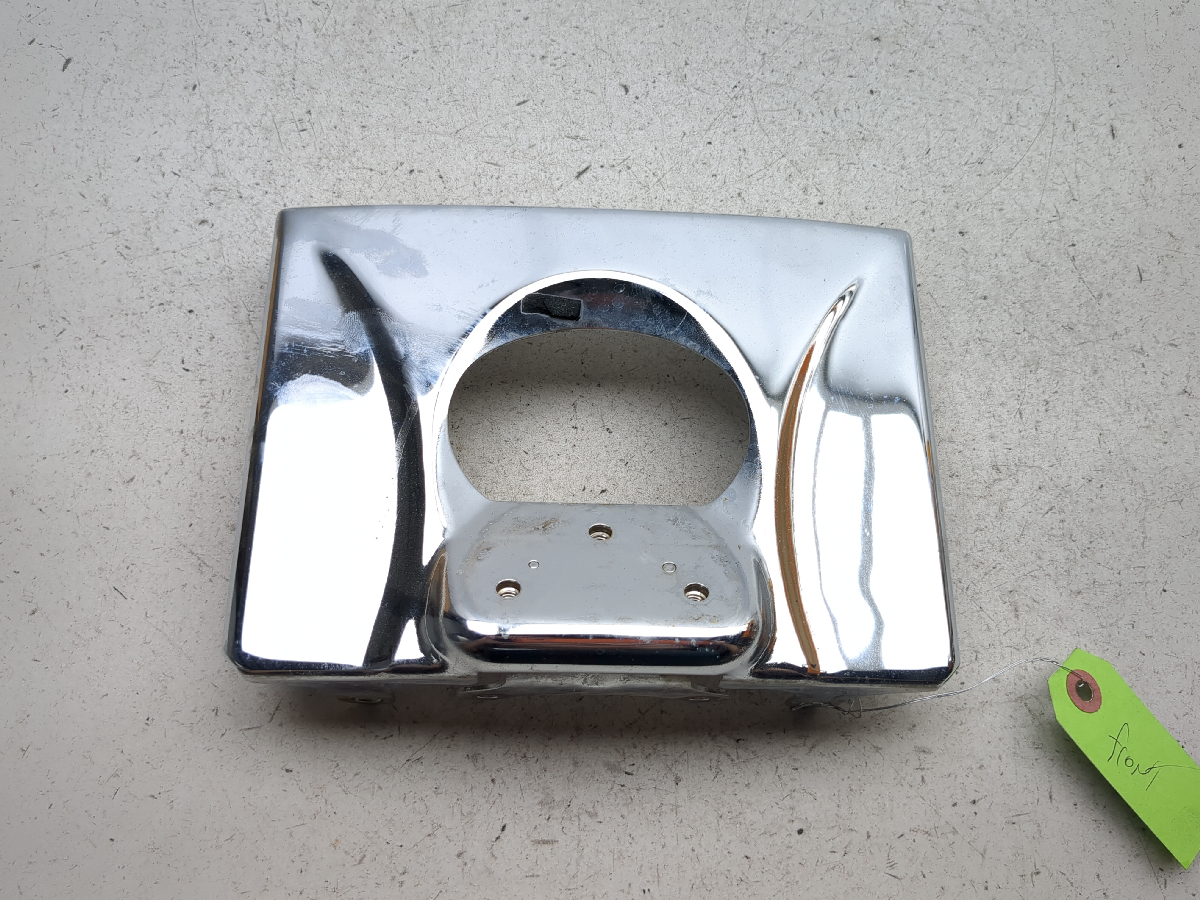 98-04 Kawasaki VN1500 Vulcan Nomad Front Fork Headlight Cover Panel Chrome
