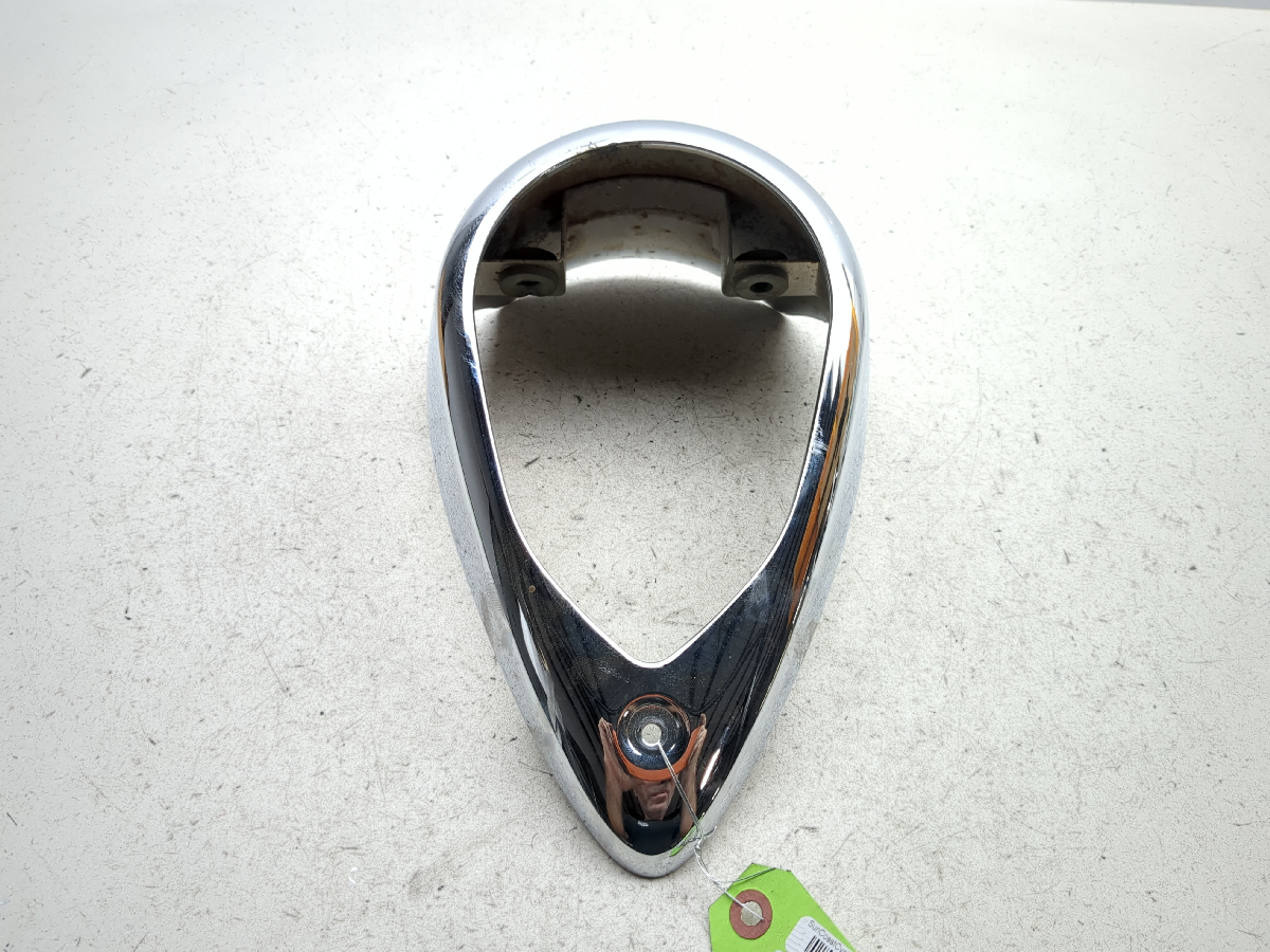 98-04 Kawasaki VN1500 Vulcan Nomad Fuel Tank Gauge Meter Housing Cover