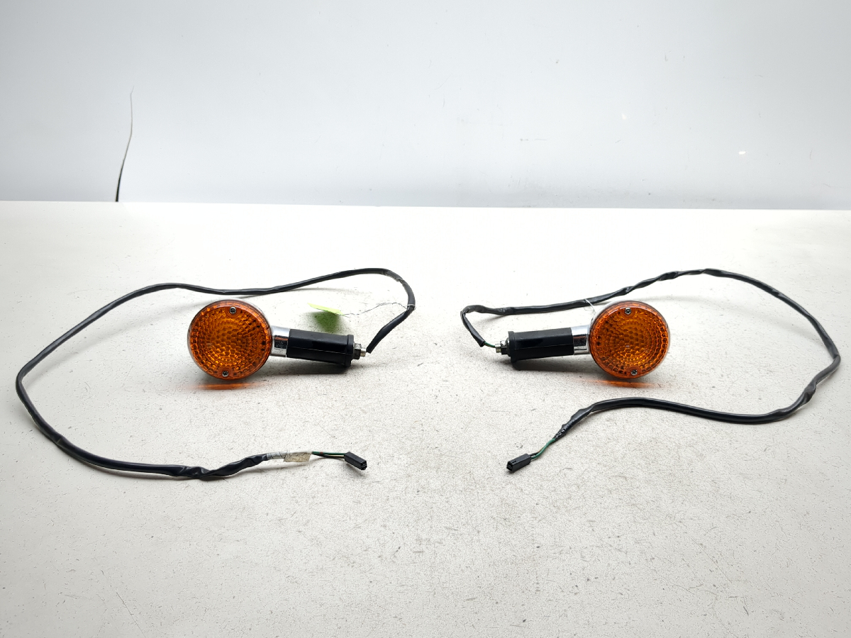 98-04 Kawasaki VN1500 Vulcan Nomad Rear Turn Signal Flasher Indicator Light