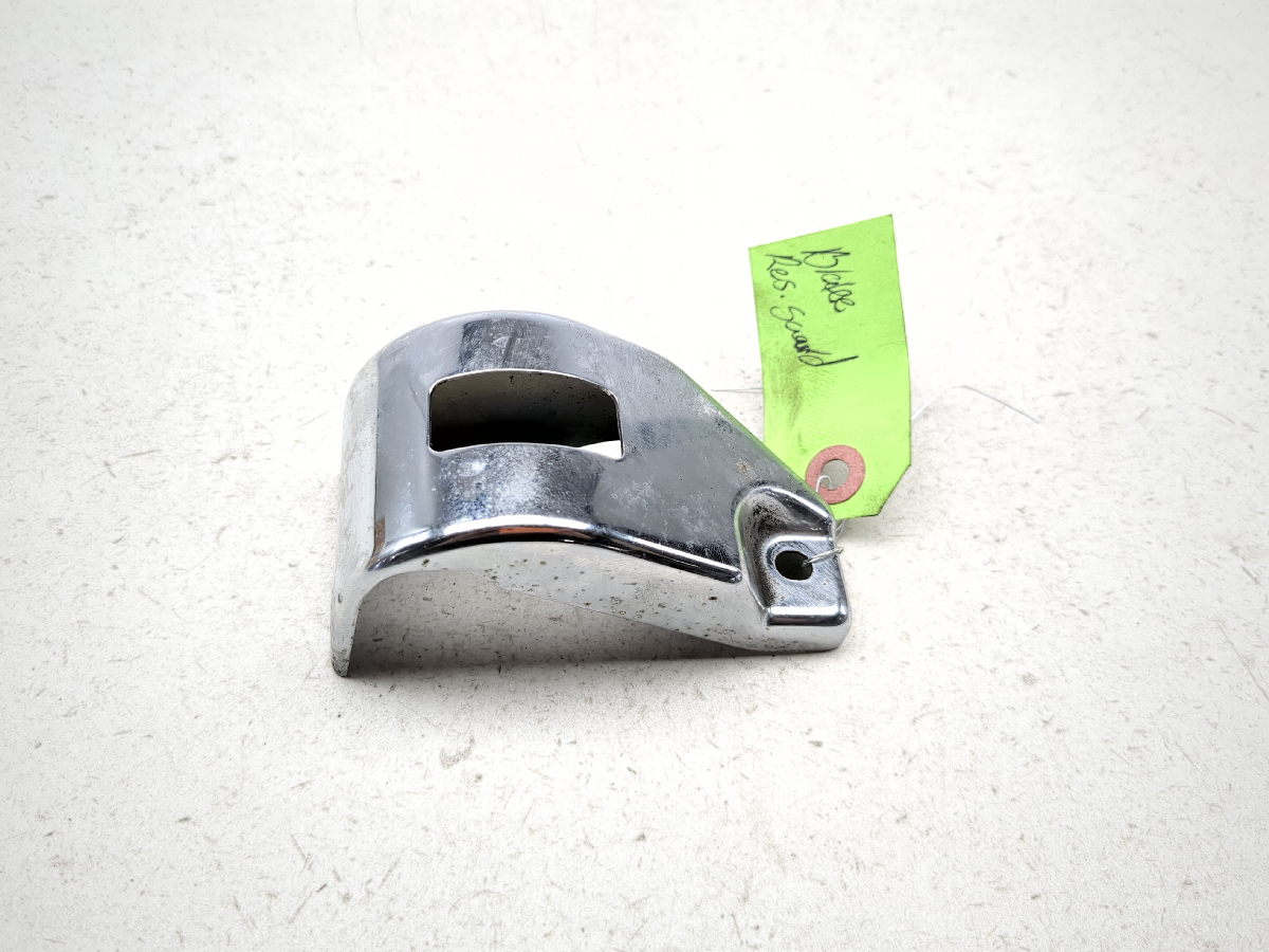 05-08 Kawasaki VN1600 Vulcan Nomad Brake Reservoir Guard Cover TRSH DW