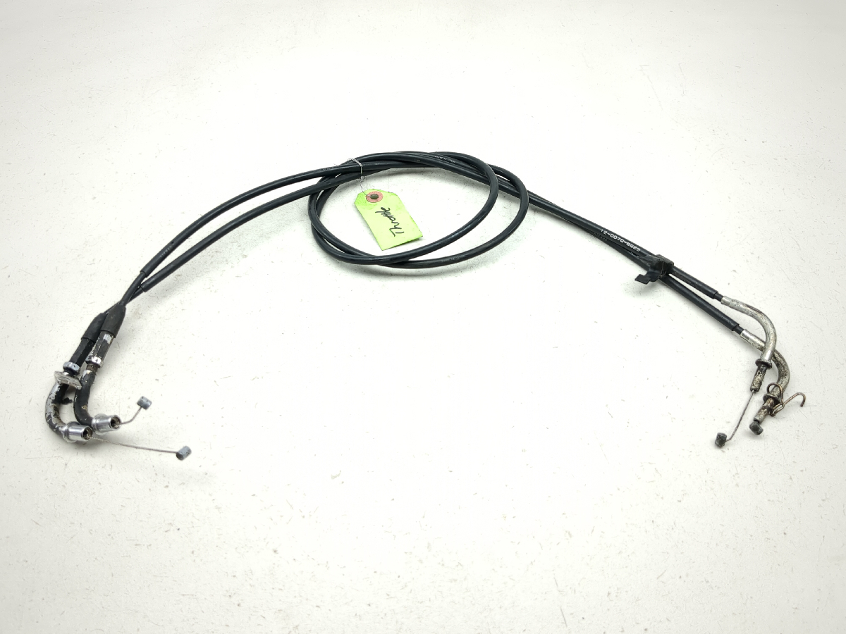 05-08 Kawasaki VN1600 Vulcan Nomad  Throttle Cable Lines