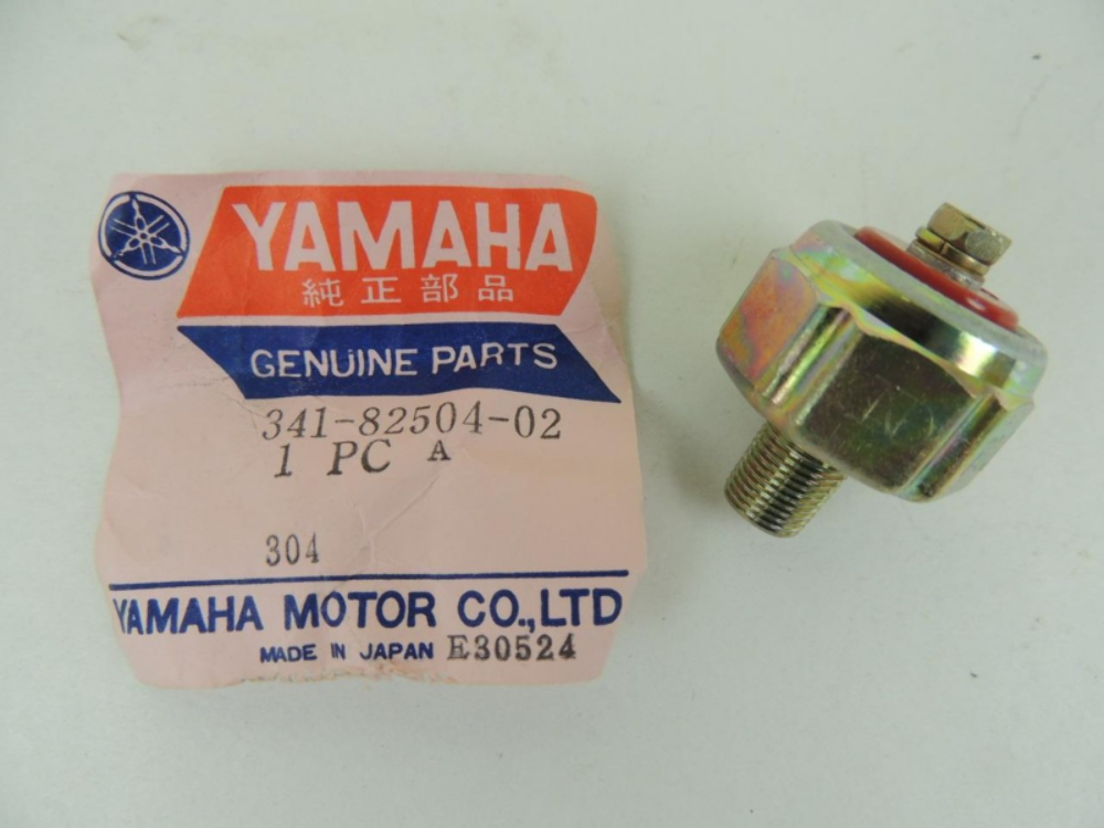 1978-1981 Yamaha XS1100 OEM Oil Pressure Switch 341-82504-02