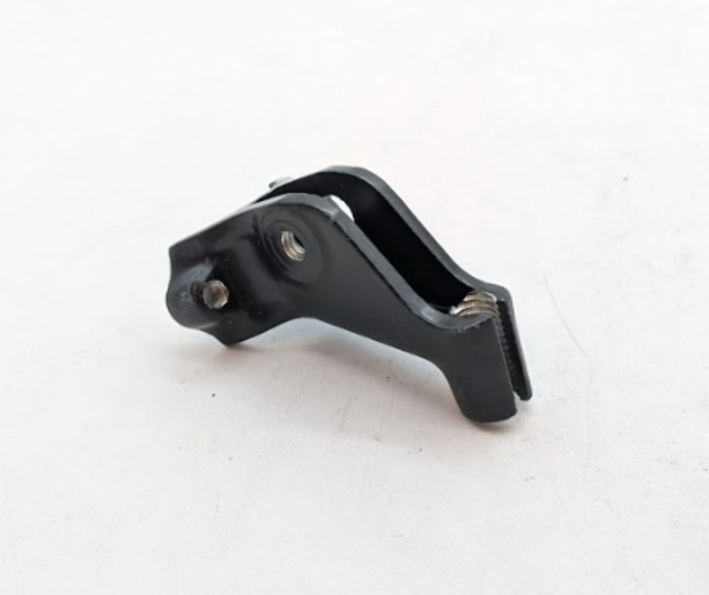 2005-2009 Yamaha TT-R125 OEM Front Brake Lever Holder 1B2-H2921-00