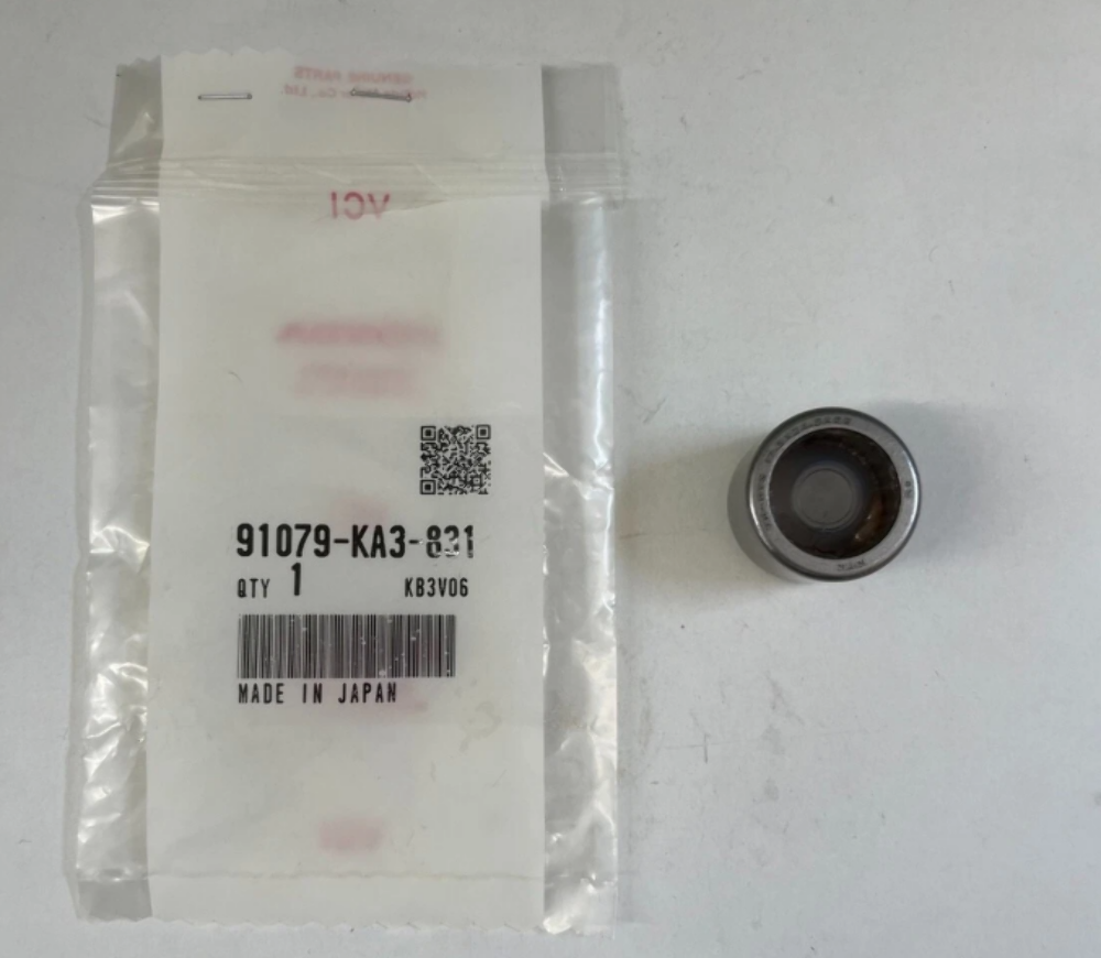 Honda CR125 REAR SHOCK NEEDLE BEARING / 91079-KA3-831