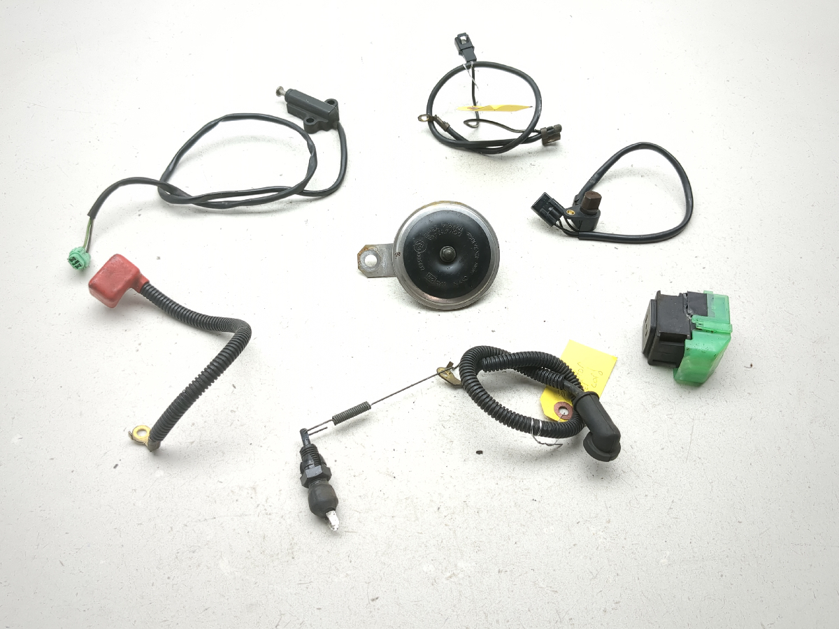98-06 Suzuki Katana GSX 600 750 Relay Set Starter Battery Brake Switch Kickstand