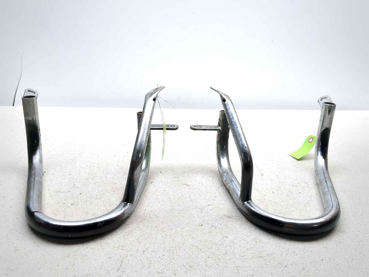 02-04 Kawasaki VN1500 Vulcan Mean Streak Engine Motor Crash Guard Bars