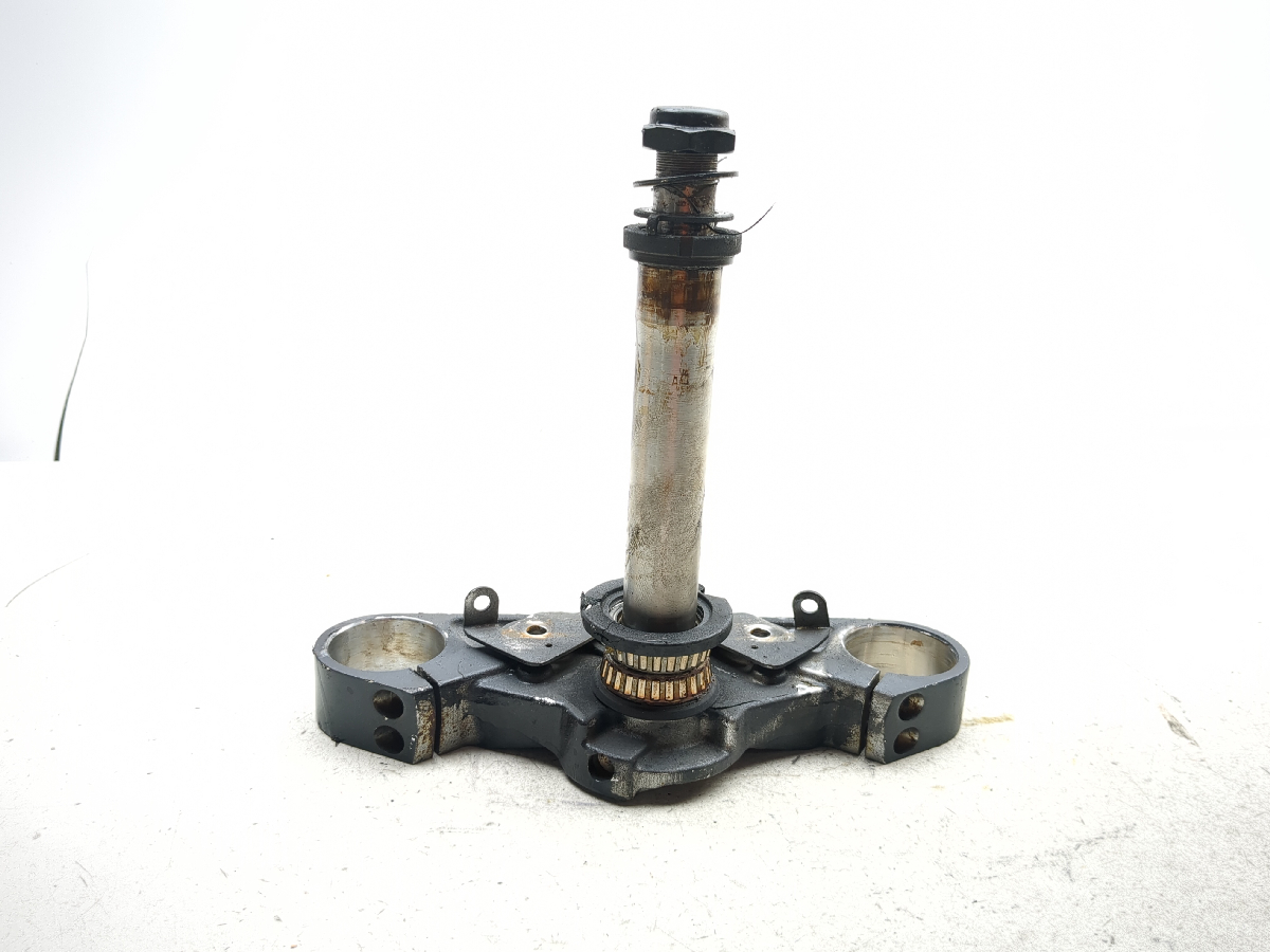 02-04 Kawasaki VN1500 Vulcan Mean Streak Lower Triple Tree Steering Clamp