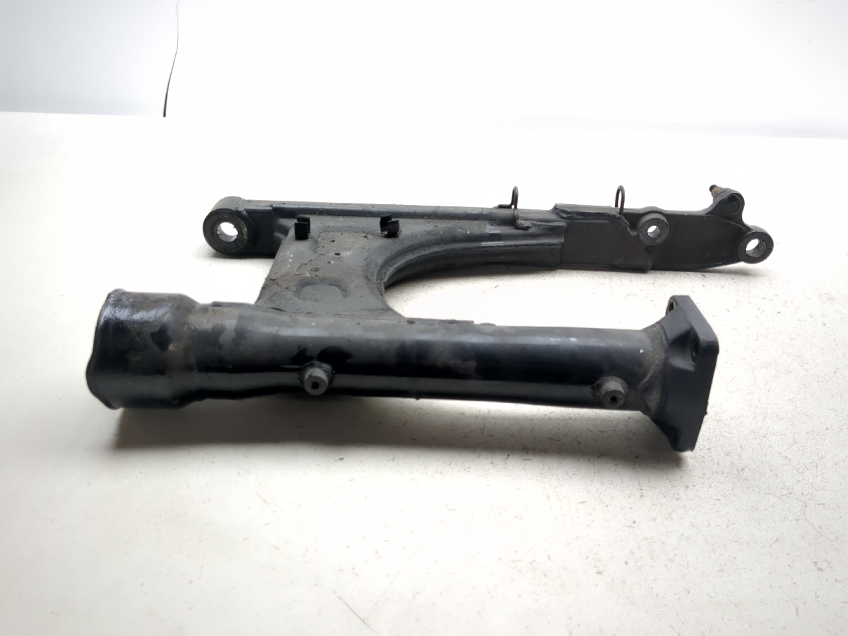 02-04 Kawasaki VN1500 Vulcan Mean Streak Rear Wheel Swing Arm Frame