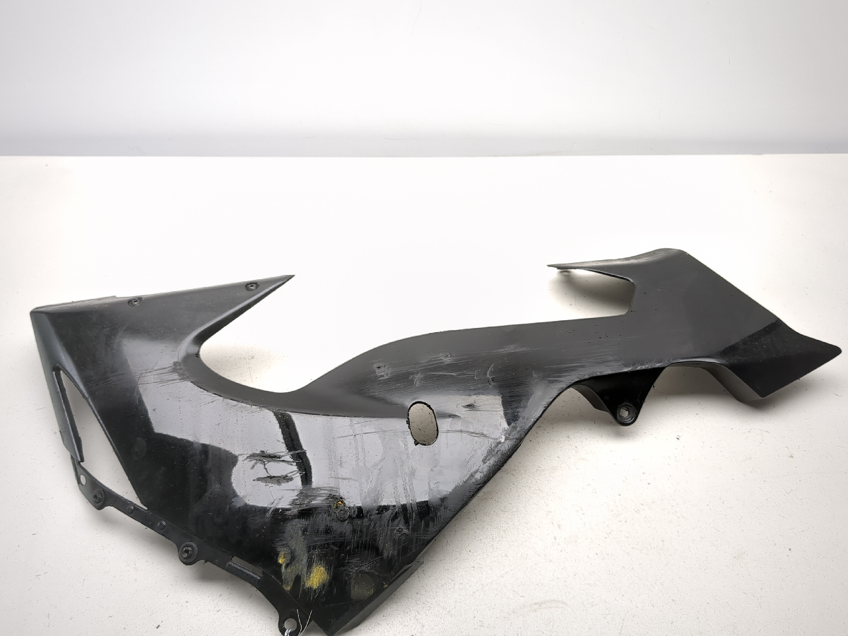 06 07 Kawasaki Ninja ZX10 ZX10R Right Lower Belly Fairing Cover Panel 55028-0069