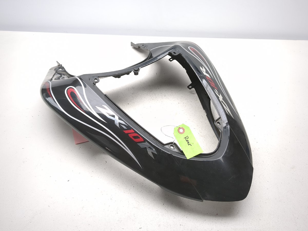 06 07 Kawasaki Ninja ZX10 ZX10R Rear Tail Cover Panel 36040-0026