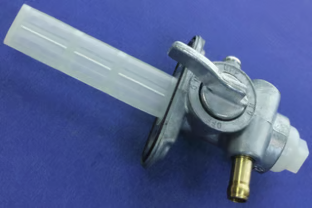 1998 Yamaha YP20G OEM Fuel Cock Assy 7H1-24500-03