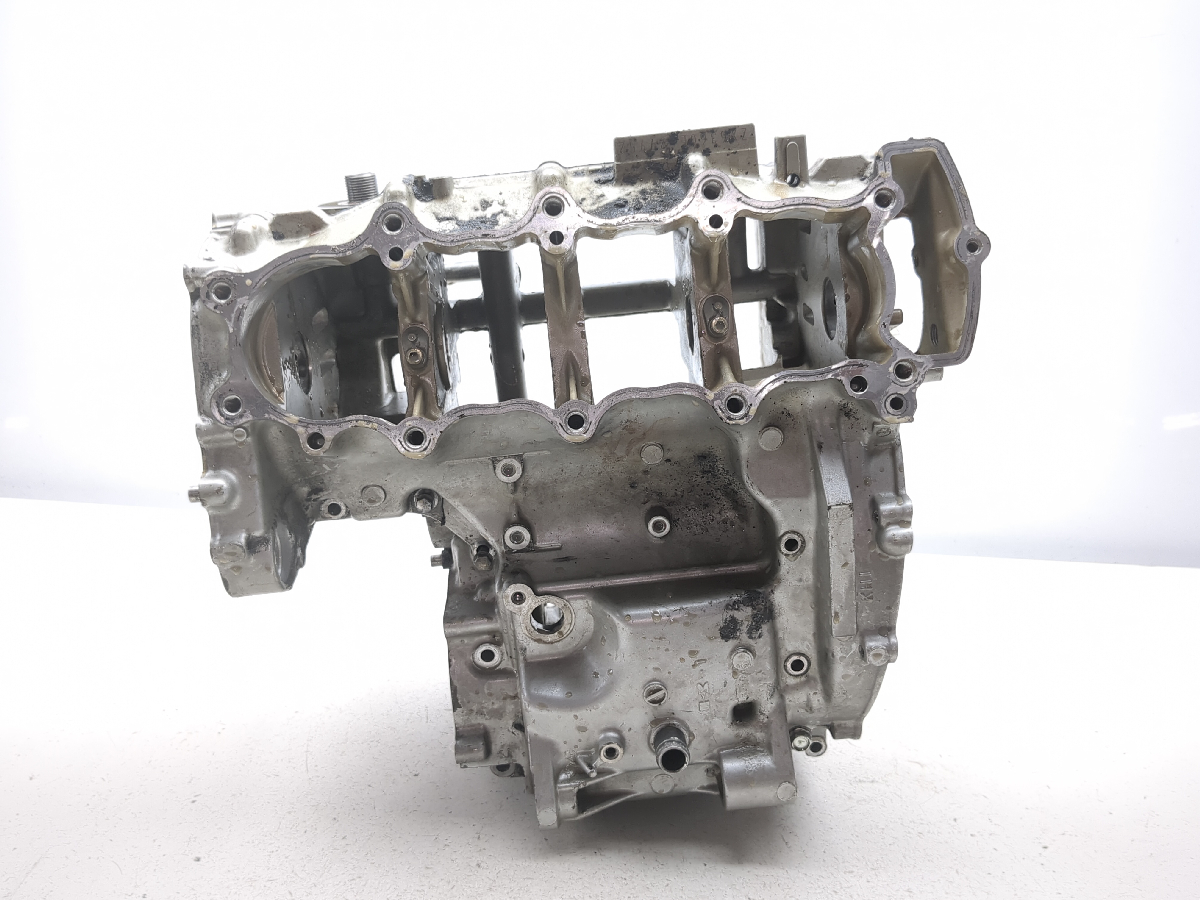 05 06 Kawasaki ZX6 ZX 636 Engine Motor Case Block