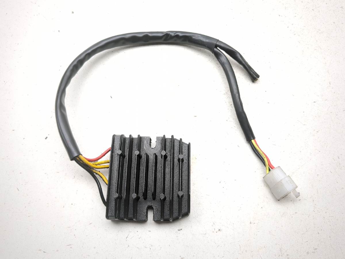 05 06 Kawasaki ZX6 ZX 636 Voltage Regulator Rectifier