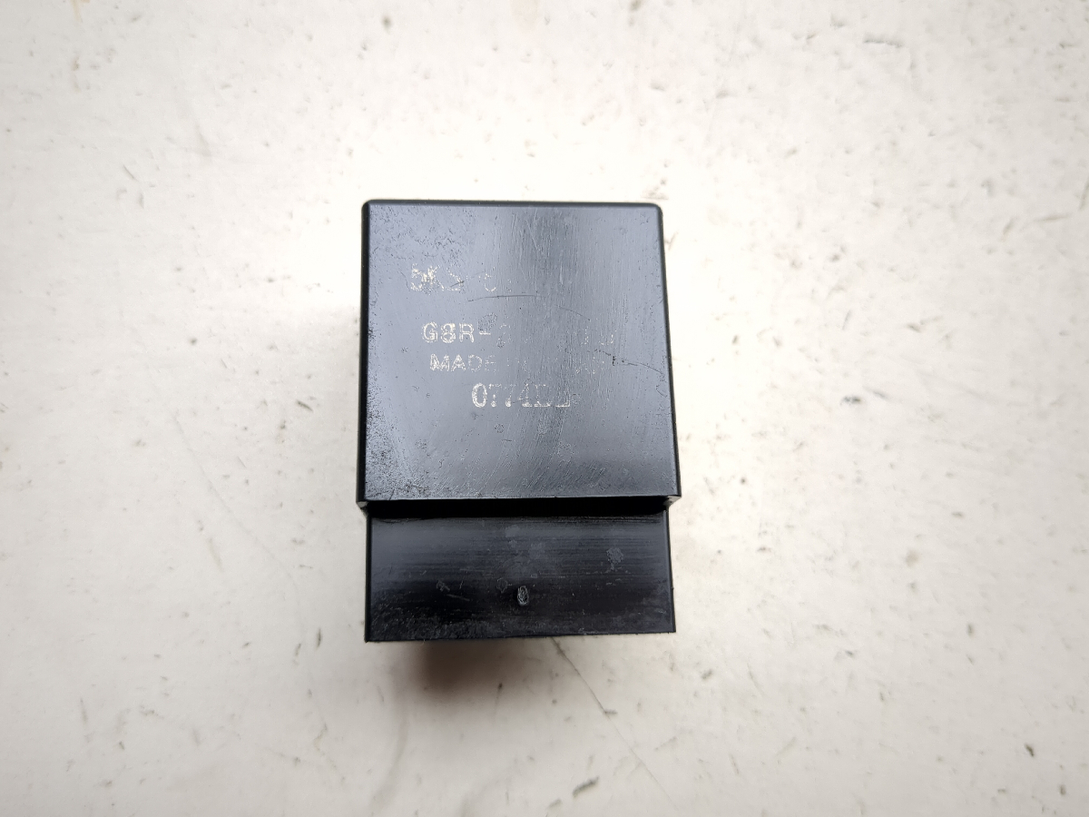 00-09 Yamaha V Star 1100 XVS1100 Turn Signal Relay Sensor