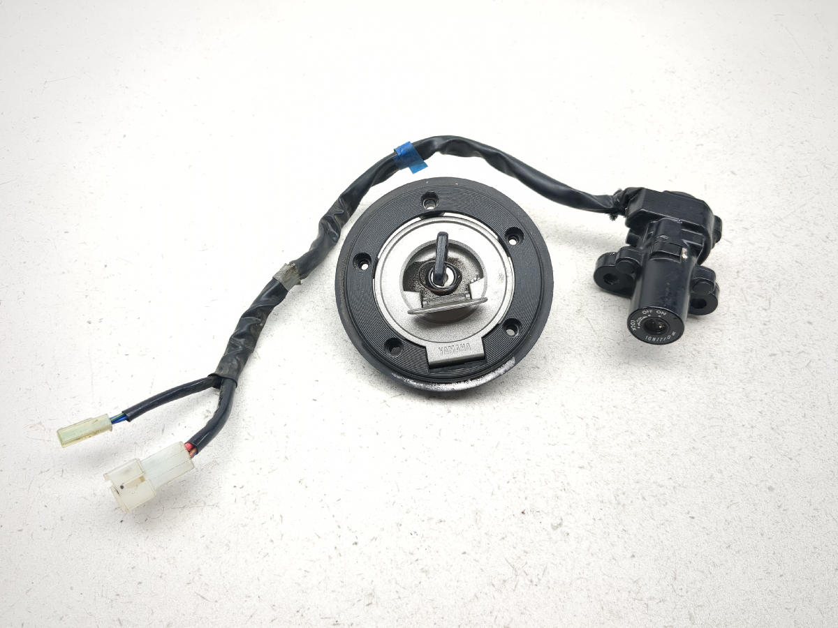 22-25 Yamaha YZF-R7 YZF R7  Lock Set Ignition Switch w/ Cap And Key