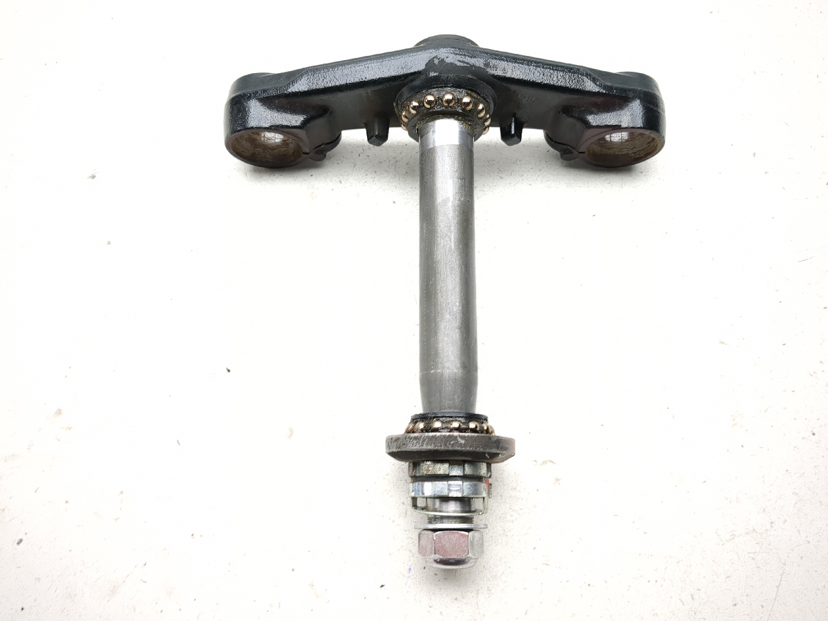 09-14 Yamaha FZ6R Bottom Lower Triple Tree Steering Clamp