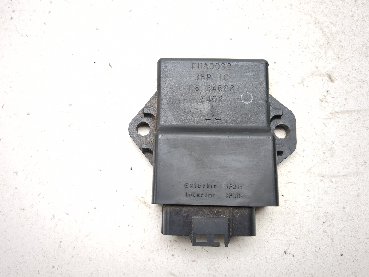 09-14 Yamaha FZ6R Computer CDI ECU ECM Box F8T84683