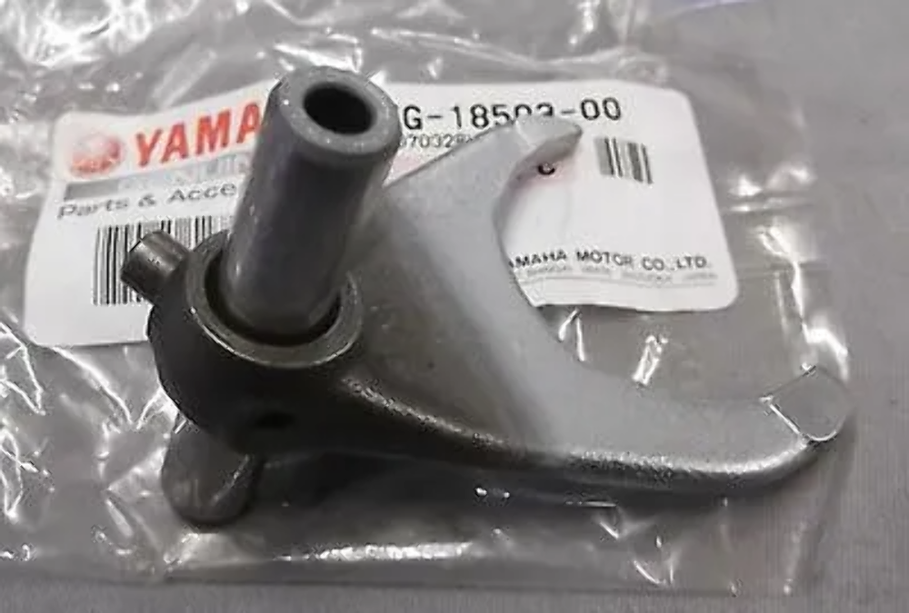 2004-2013 YAMAHA YFZ450 YFZ450 Gear Shift Fork Right 5TG-18503-00