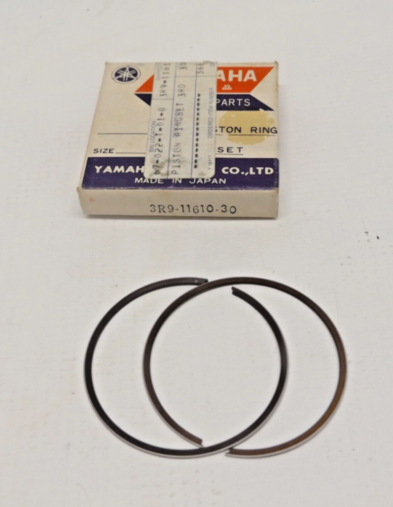 1980 Yamaha IT125G OEM Piston Ring Set 0.75 3R9-11610-30