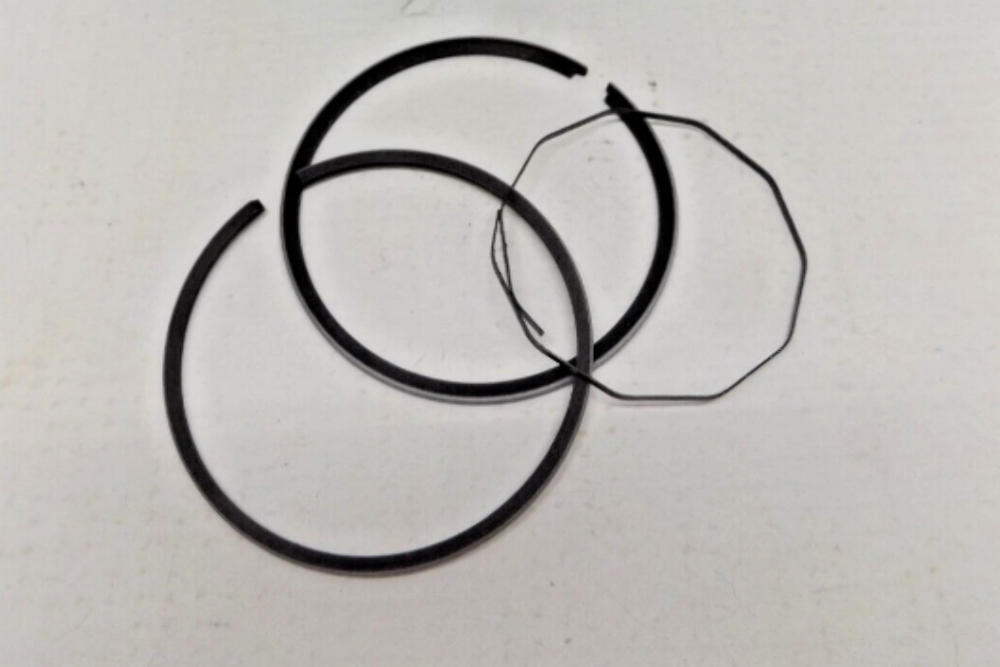 1974-1976 Yamaha RD200 OEM Piston Ring Set 0.50mm 397-11610-22