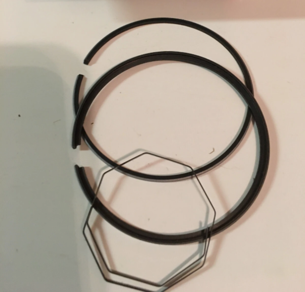 1970-1972 Yamaha R5 OEM 1.00 Oversize Piston Ring Set 360-11610-42