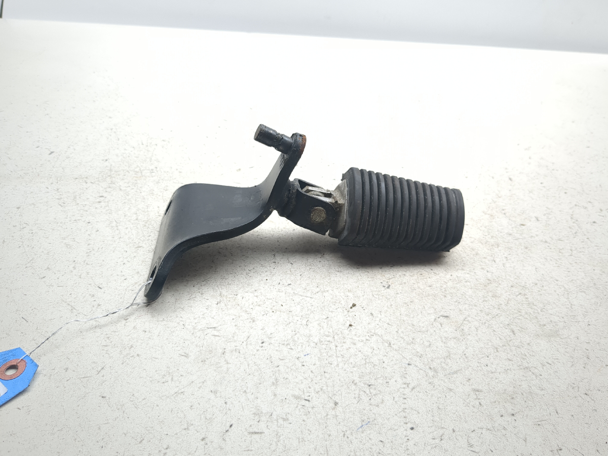 98-08 Yamaha V Star XVS 650 Front Left Driver Foot Peg
