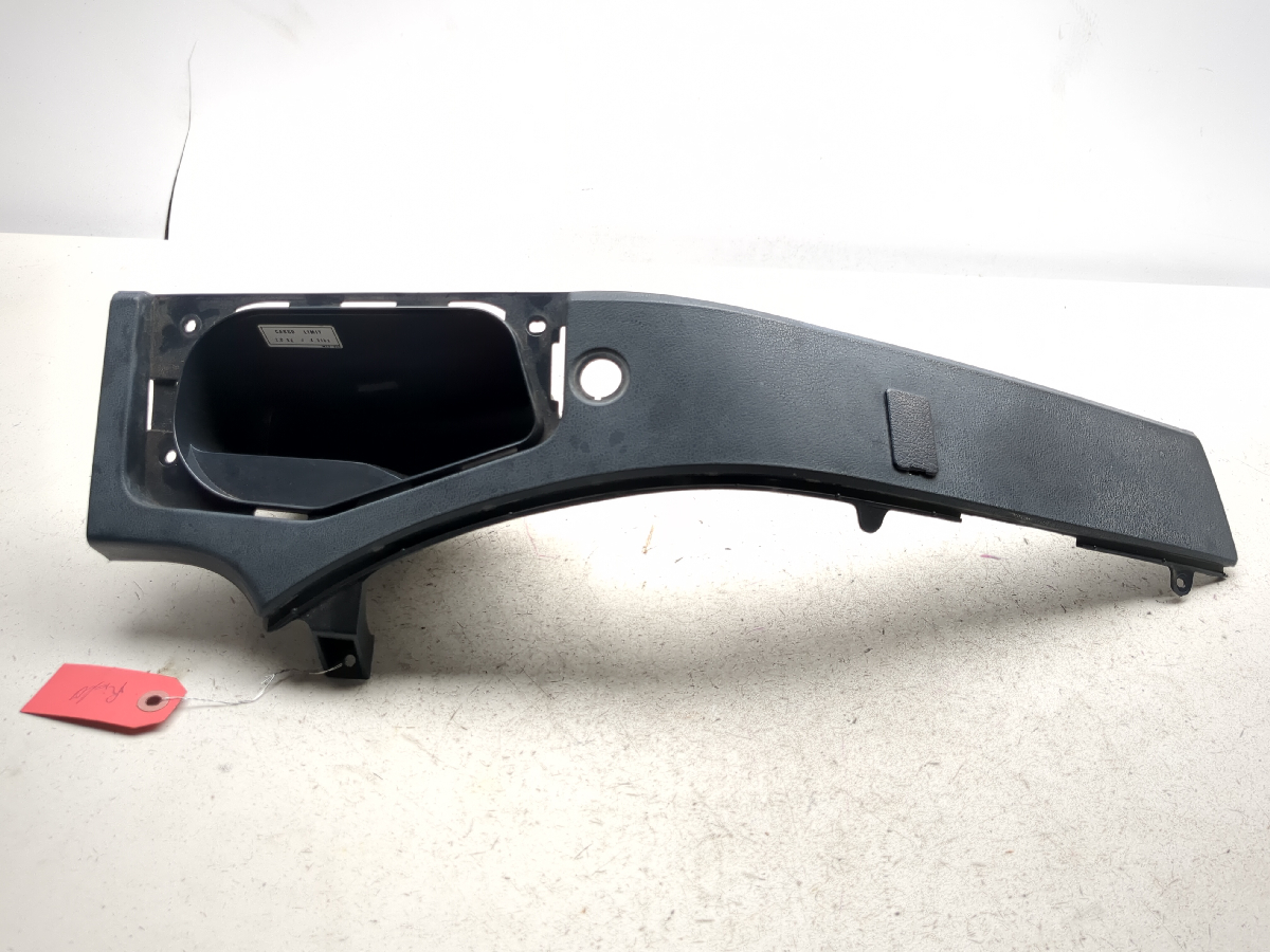 91-02 Honda ST 1100 ST1100 Right Side Pocket Cowl 64226-MT3-0100