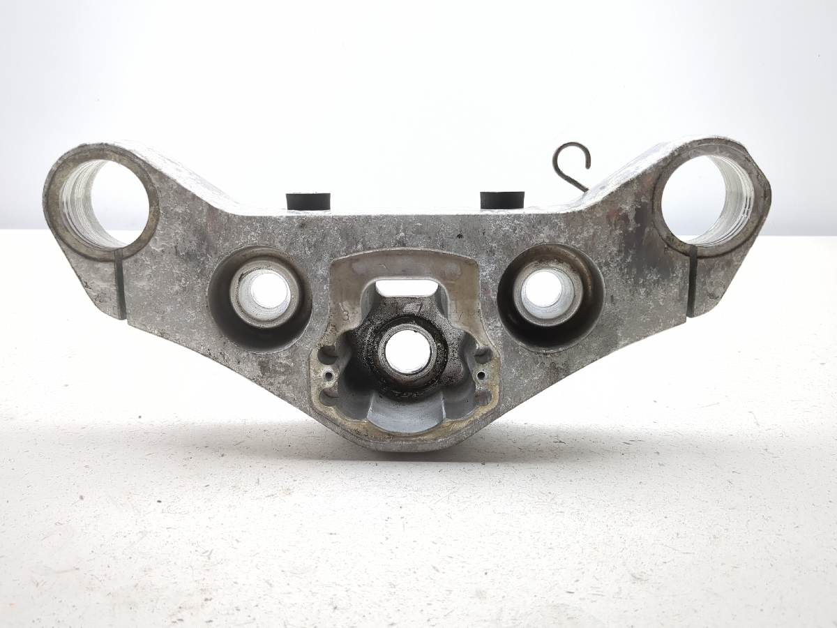 03-17 Victory Vegas Top Upper Triple Clamp Tree