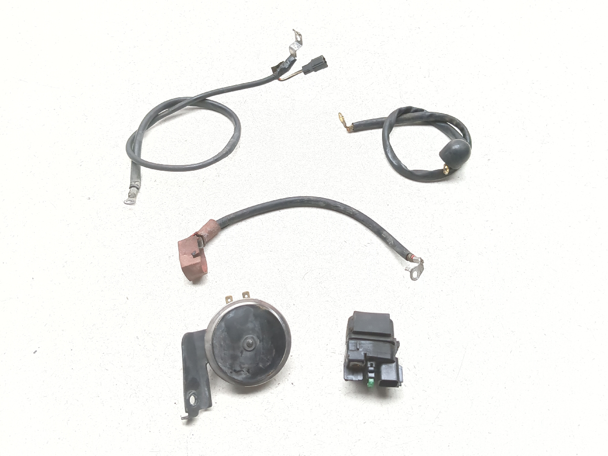 07-09 Suzuki GSF1250S Bandit Relay Set Starter Horn Battery