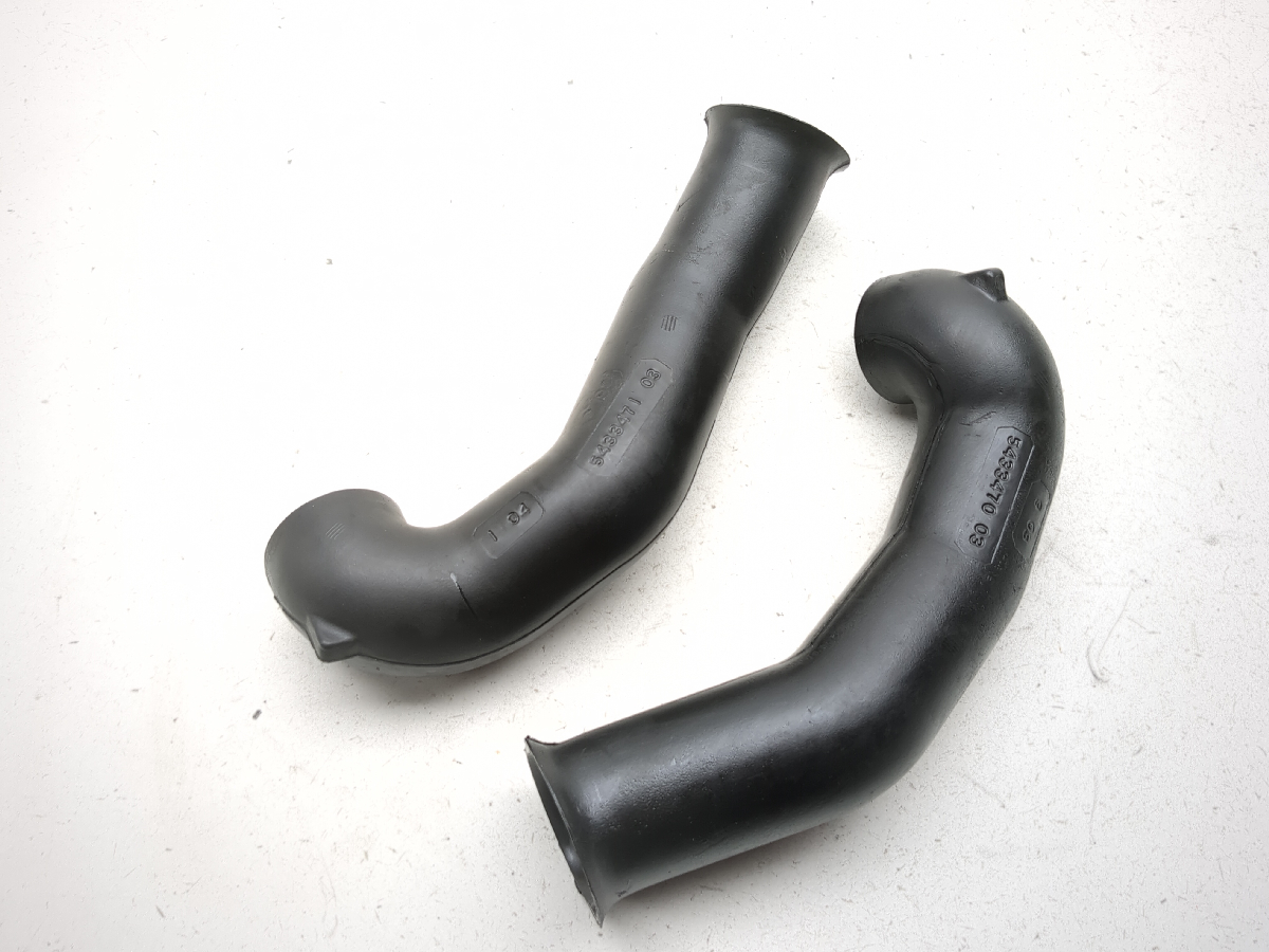 03-17 Victory Vegas Ram Air Intake Tubes Set 5433470 5433471