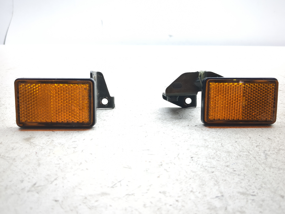 91-02 Honda ST 1100 ST1100 Reflective Reflector Light Lens W/ Brackets TRSH PL