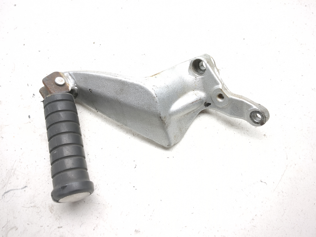 03-17 Victory Vegas Rear Passenger Foot Peg B
