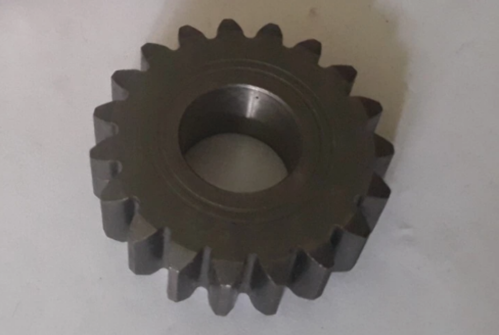 1991-1999 Yamaha FZR 600R (CA) OEM Gear, 2nd Pinion 22T 3HE-17121-01