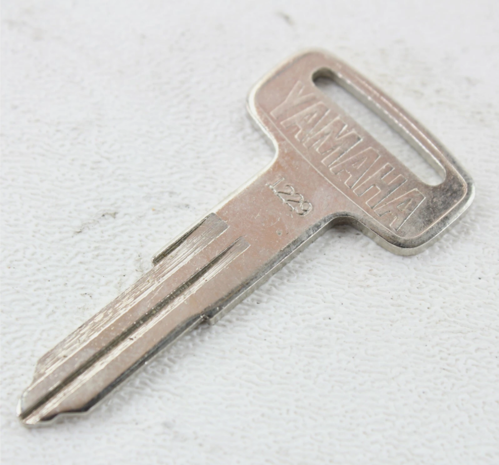 Yamaha OEM Key Blank E (#1229) 90890-55817