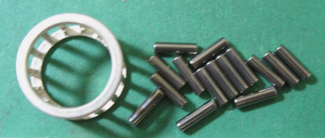 YAMAHA KT100 YZ80 YZ65 NOS OEM CONNECTING ROD BEARING 93310-418M6-00