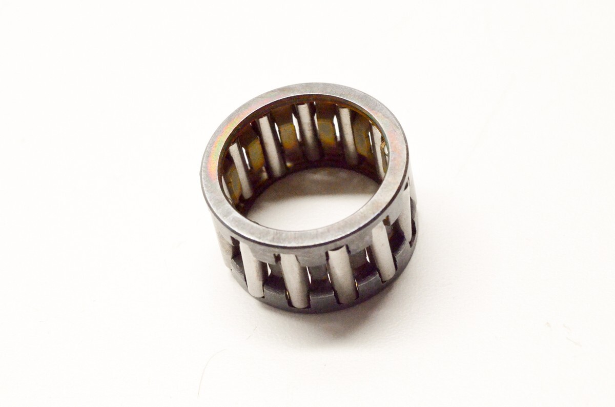 NOS GENUINE YAMAHA LOWER ROD BEARING 93310-62660 XS1 XS2 XS650 TX650