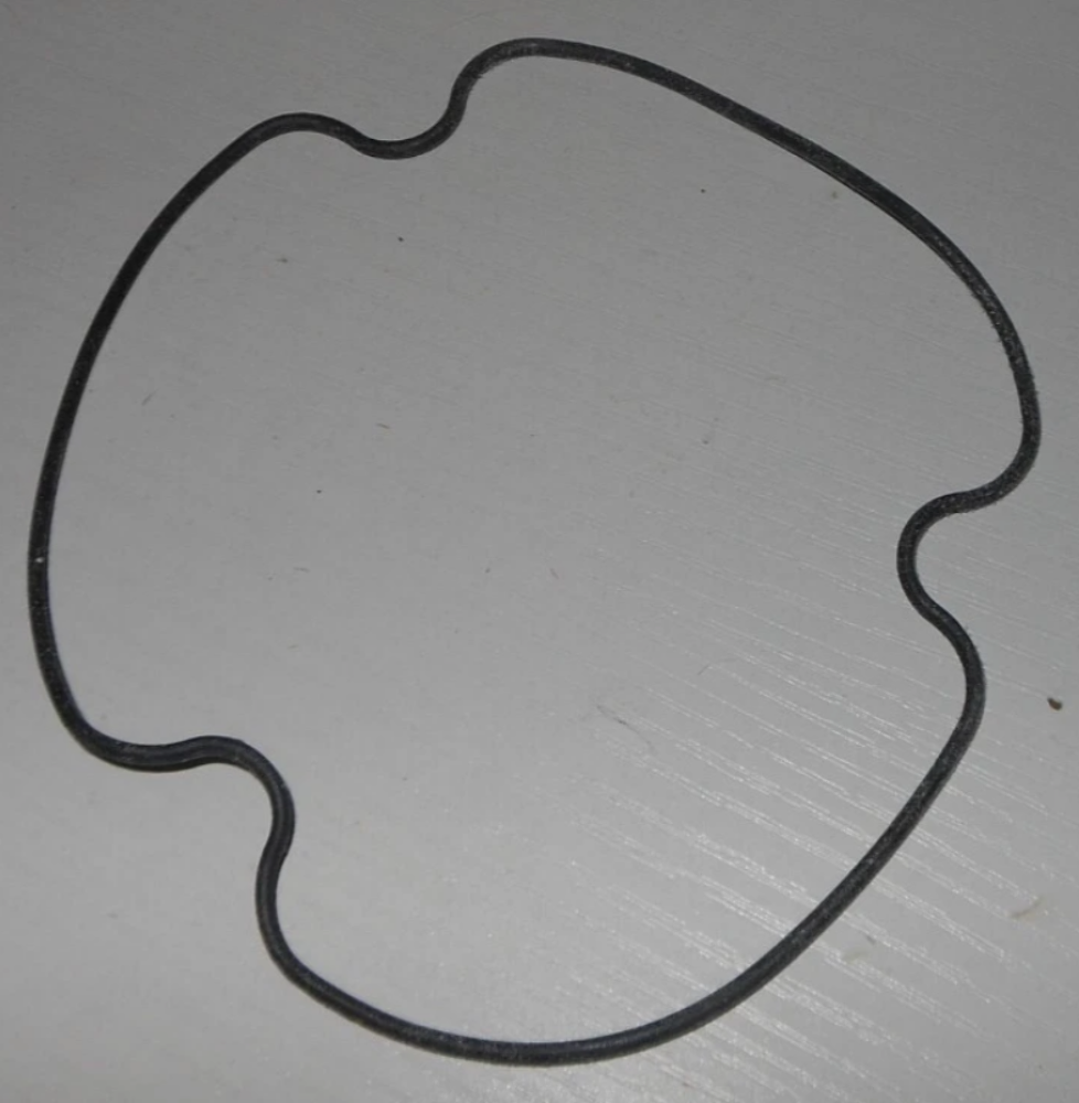NOS Honda CB750 CB 750 OEM Points Cover Gasket 30372-ME1-670