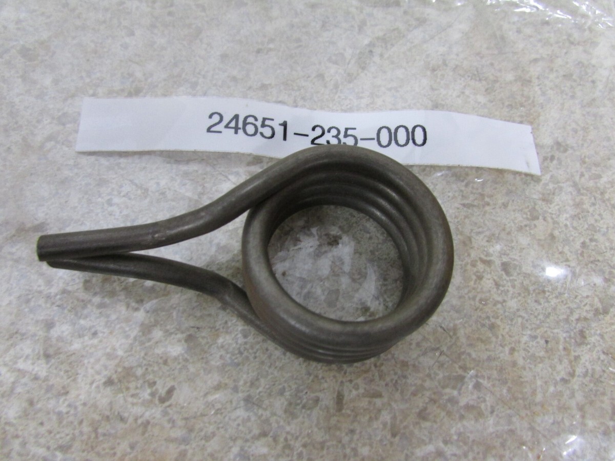 GENUINE Honda NOS 24651-235-000 SPRING, GEARSHIFT QTY 2