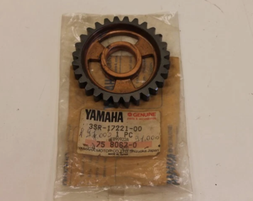 1986, 1990 Yamaha YZ125 OEM Secondary Shaft 2nd Speed Gear 3SR-17221-00